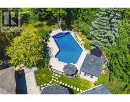 33 GOLFVIEW Crescent - 45