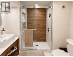 107 ROSSLINN Road - 34