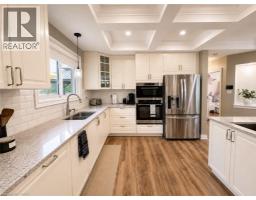 107 ROSSLINN Road - 8