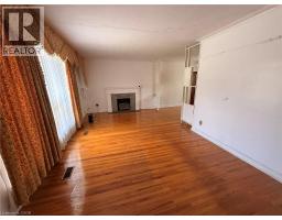 40 KINGSWOOD Road - 3