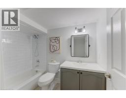 143 DAWN Crescent - 35