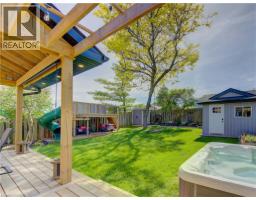 143 DAWN Crescent - 39