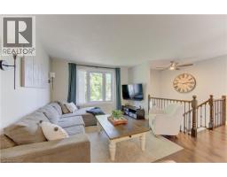 143 DAWN Crescent - 9