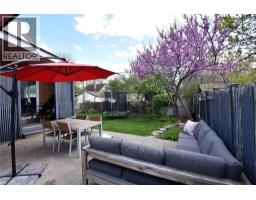 9 MARION Crescent - 35