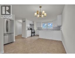 22 BLACKHORNE Crescent - 13