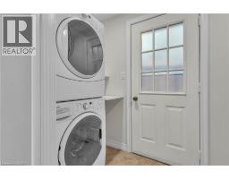 22 BLACKHORNE Crescent - 28