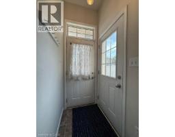 240 WESTMEADOW Drive UnitNo. 5A - 3