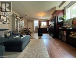 240 WESTMEADOW Drive UnitNo. 5A - 6