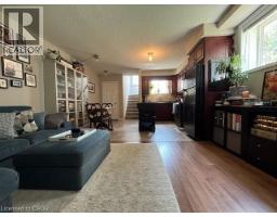 240 WESTMEADOW Drive UnitNo. 5A - 8
