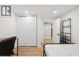 1030 QUEENS Boulevard - 33