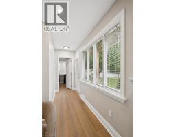 1030 QUEENS Boulevard - 6