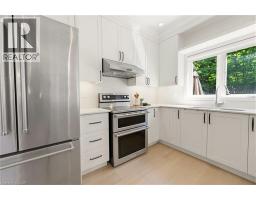 81 VALRIDGE Drive UnitNo. 13 - 8