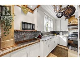 287 E COURTLAND Avenue E - 19