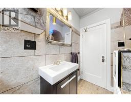 287 E COURTLAND Avenue E - 27