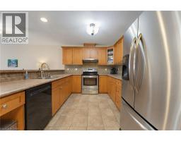 180 ARMSTRONG Street E - 11