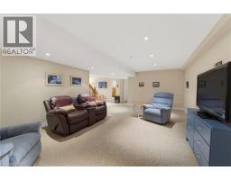 180 ARMSTRONG Street E - 21