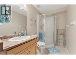 180 ARMSTRONG Street E - 24