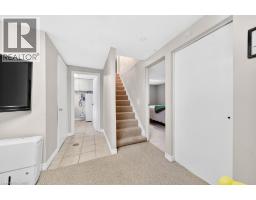 420 UPPER GAGE Avenue - 16