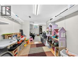 420 UPPER GAGE Avenue - 23