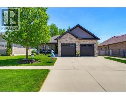 560 ROGERS Road - 1
