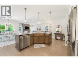 560 ROGERS Road - 11