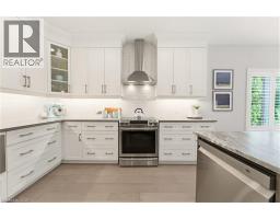 560 ROGERS Road - 12