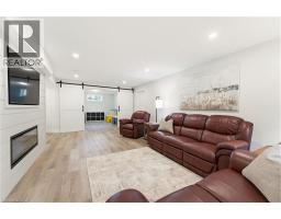 560 ROGERS Road - 27