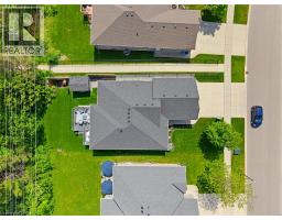 560 ROGERS Road - 38