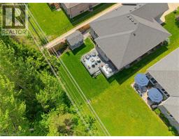 560 ROGERS Road - 39