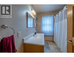 320 QUEEN Street - 19