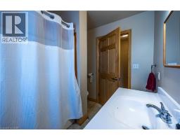 320 QUEEN Street - 20