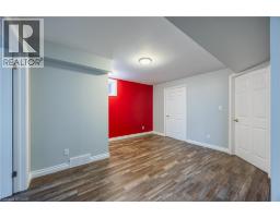 320 QUEEN Street - 29