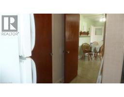 1023 WEBER Street E - 16