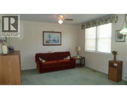 1023 WEBER Street E - 18