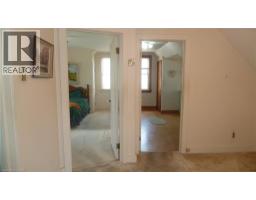 1023 WEBER Street E - 26