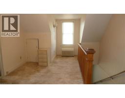 1023 WEBER Street E - 27