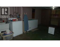 1023 WEBER Street E - 37