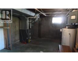 1023 WEBER Street E - 40