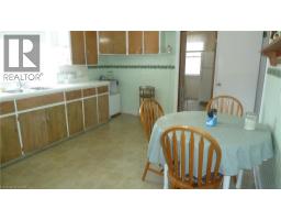1023 WEBER Street E - 9