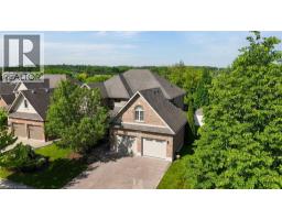 211 TERRACE WOOD Crescent - 1