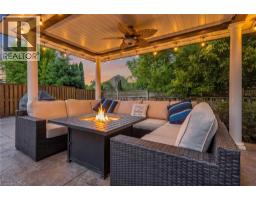 211 TERRACE WOOD Crescent - 48