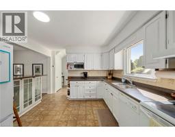 50 QUEEN MARY Crescent - 15