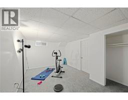 50 QUEEN MARY Crescent - 32