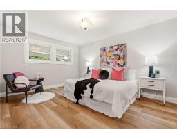 99 BYRON Avenue - 17