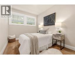 99 BYRON Avenue - 19