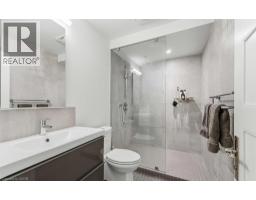 20 SHAKESPEARE Avenue - 37