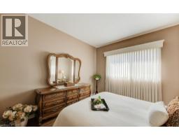 545 LAURELWOOD Drive UnitNo. 8 - 27