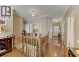 545 LAURELWOOD Drive UnitNo. 8 - 32