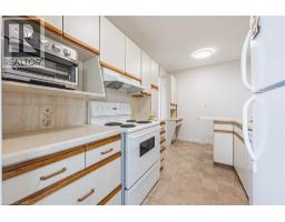 2055 UPPER MIDDLE Road UnitNo. 1504 - 6