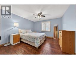6 REGAL Drive - 20